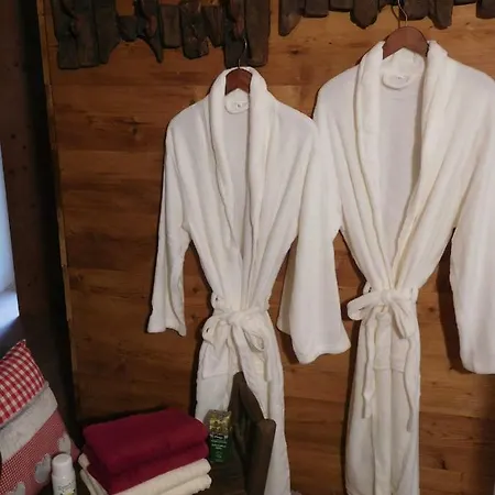 Wellness Chalet Am Bach *